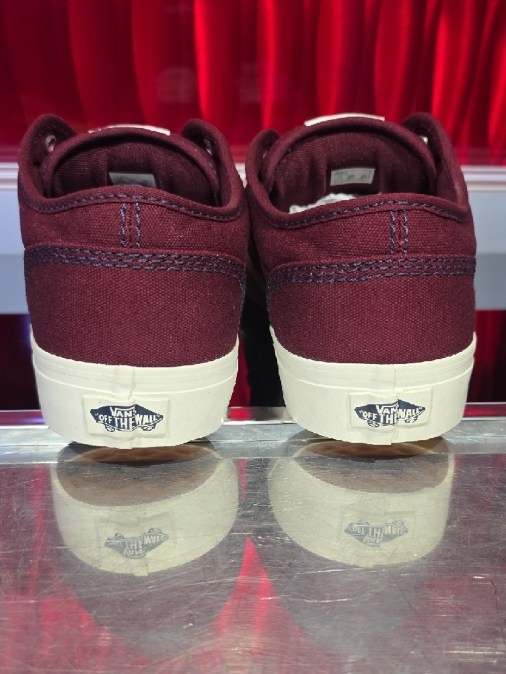 Vans Atwood Port Royale Red Men’s 9.5 Women’s 11 Low Top Skate Shoes - Picture 3 of 4